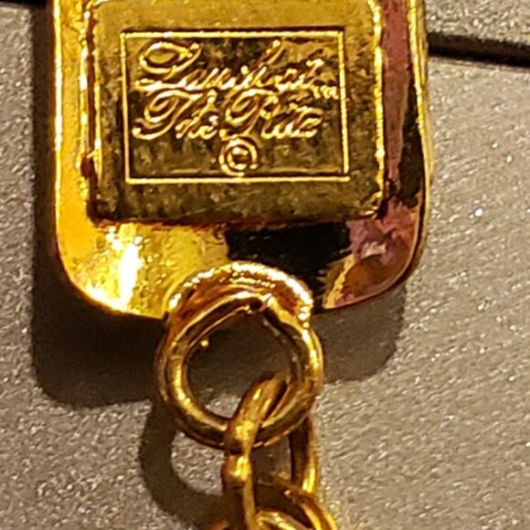 Lunch at The Ritz - Merlot Earrings - NEW - Picture 14 of 16